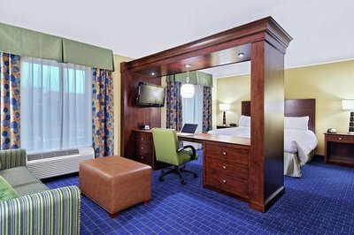 Hotel photo 9 of Hampton Inn & Suites Knoxville - Turkey Creek / Farragut.