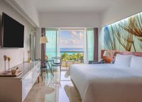 Hotel photo 4 of Live Aqua Beach Resort Cancun.