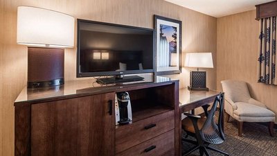 Hotel photo 15 of Best Western Plus Flathead Lake Inn And Suites.