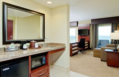 Hotel photo 15 of Hampton Inn & Suites Ocean City/Bayfront-Convention Center.