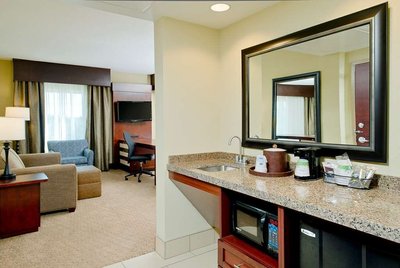 Hotel photo 1 of Hampton Inn & Suites Ocean City/Bayfront-Convention Center.